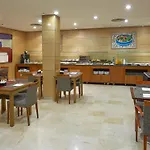 Hotell Istay By Nh Sport Zaragoza