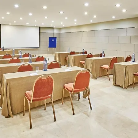 Nh Sport 3* سرقسطة