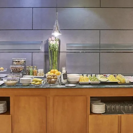 Hotel Istay By Nh Sport