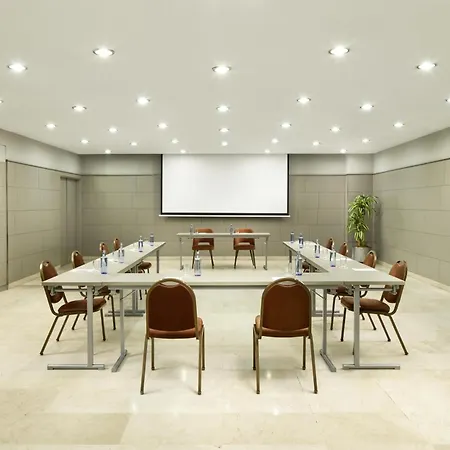 Istay By Nh Sport 사라고사