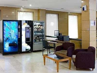 Istay By Nh Sport 3* 사라고사