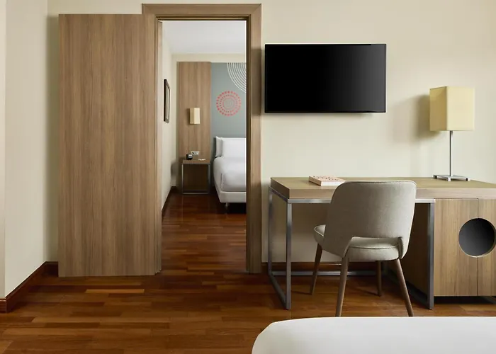 Istay By Nh Sport 3* 사라고사