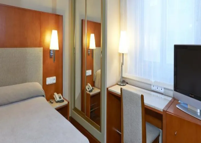 Istay By Nh Sport 사라고사